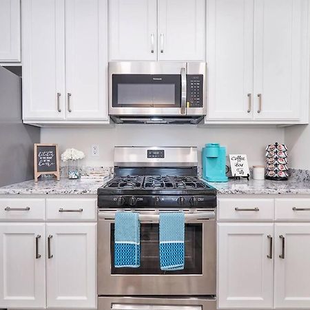 Luxurious Alberta Beach House W/ Historical Detail Hampton Luaran gambar