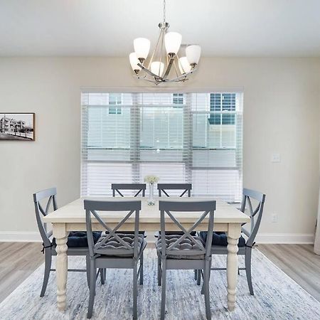 Luxurious Alberta Beach House W/ Historical Detail Hampton Luaran gambar