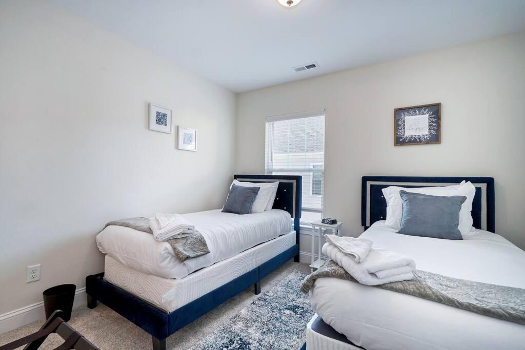 Luxurious Alberta Beach House W/ Historical Detail Hampton Luaran gambar