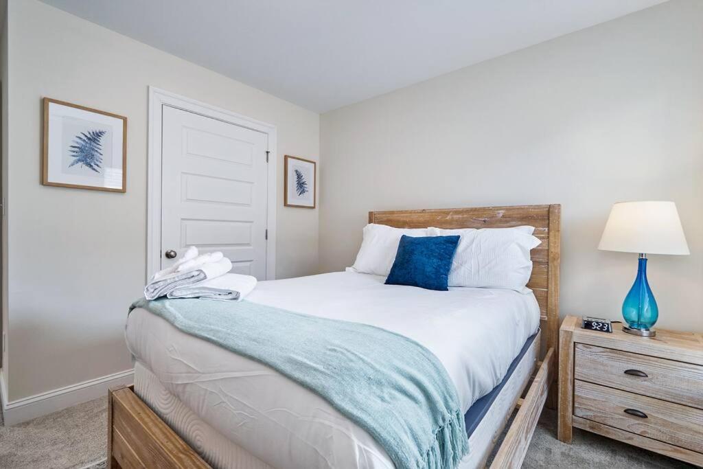 Luxurious Alberta Beach House W/ Historical Detail Hampton Luaran gambar
