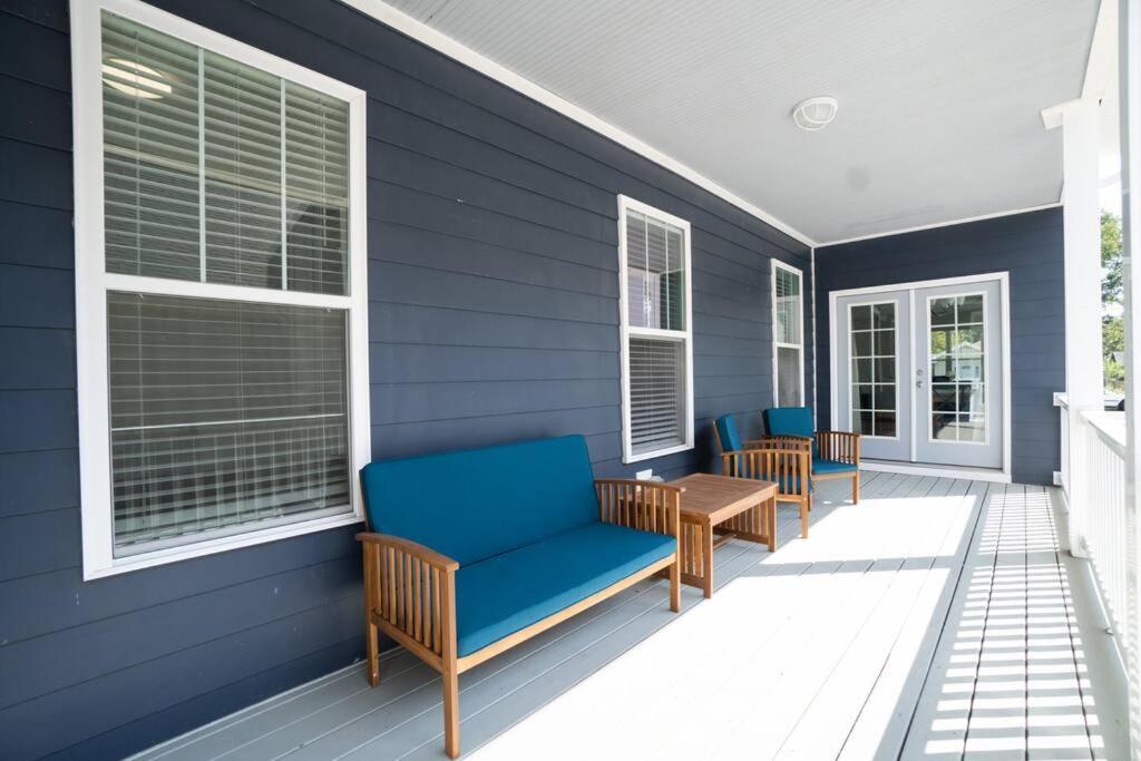 Luxurious Alberta Beach House W/ Historical Detail Hampton Luaran gambar